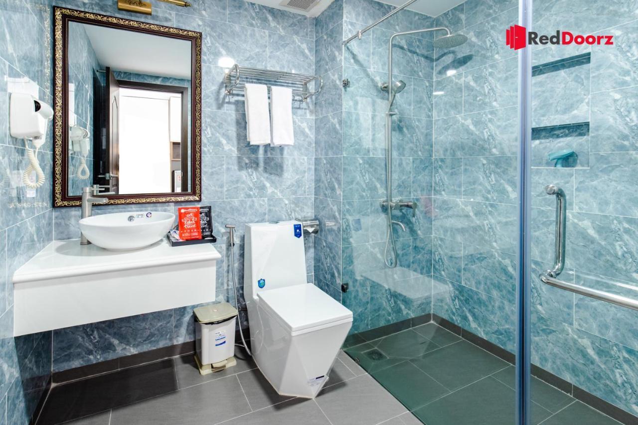 Reddoorz New Haru Hotel Phan Khiem Ich Ho Chi Minh City Exterior photo