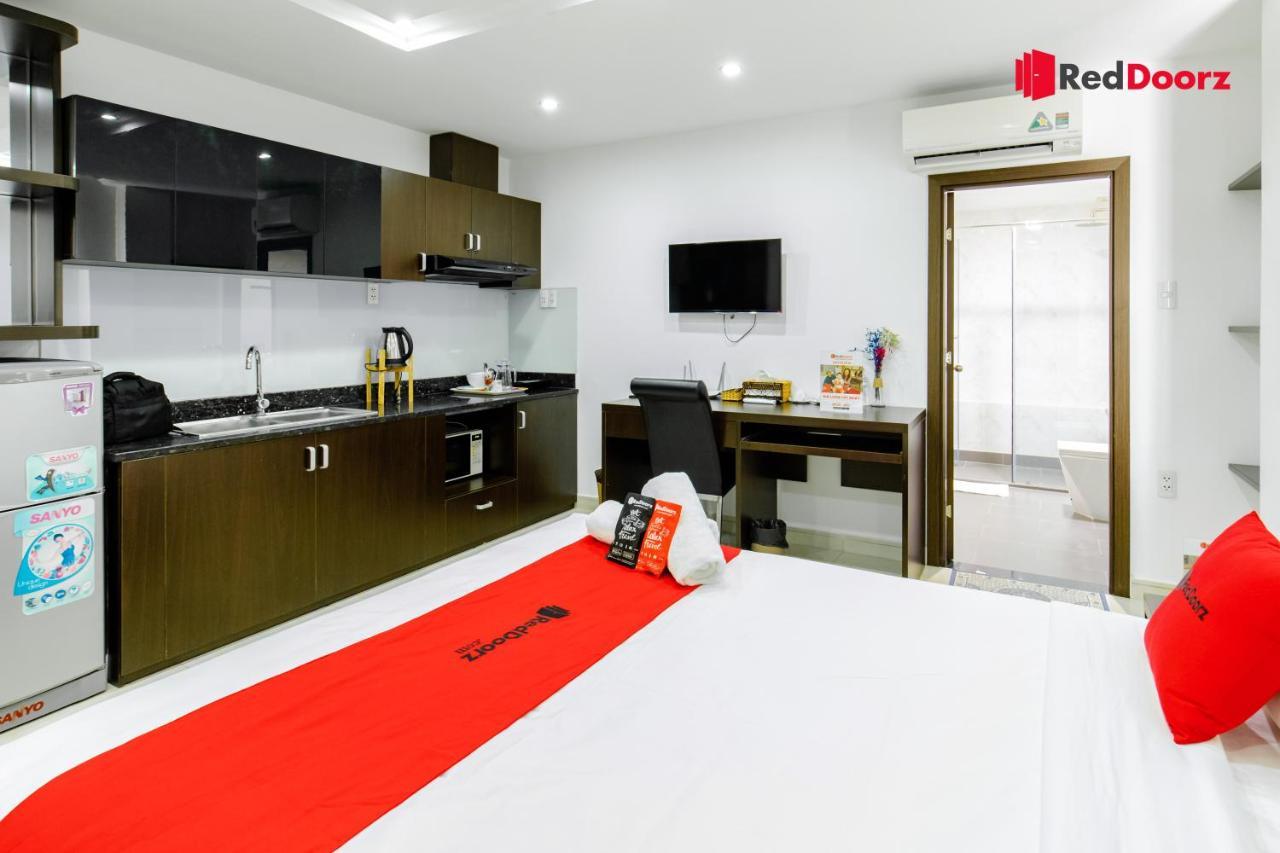 Reddoorz New Haru Hotel Phan Khiem Ich Ho Chi Minh City Exterior photo