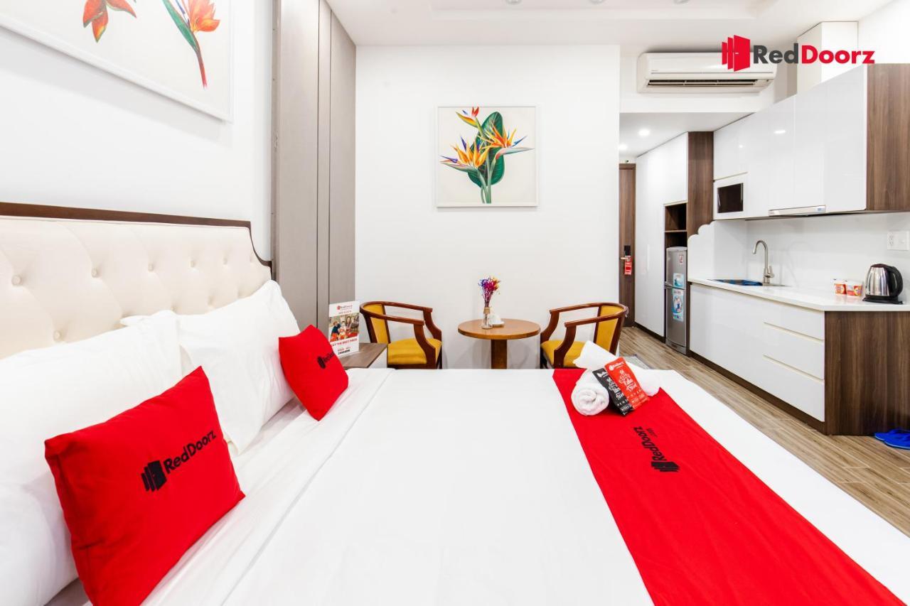 Reddoorz New Haru Hotel Phan Khiem Ich Ho Chi Minh City Exterior photo